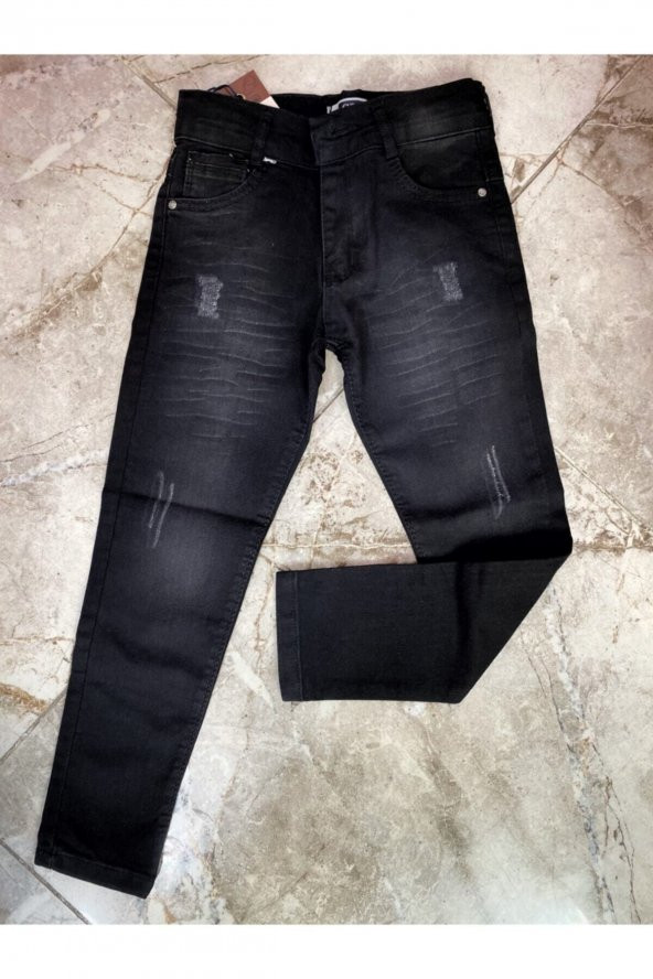 Erkek Çocuk Siyah Tırnaklı Kot Pantolon