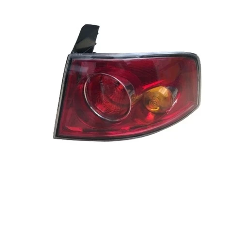 Enva Seat İbiza Sağ Dış Stop Lambası Duysuz Sağ Arka Stop 2002-2008 ürün görseli