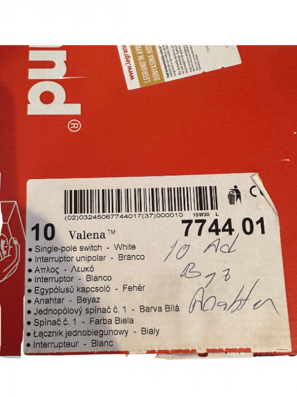 Legrand Valena 774401 Anahtar Beyaz (Çerçeve Dahil) (3 Adet) - 3