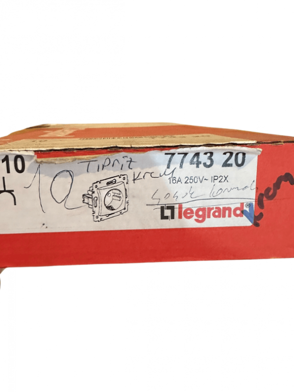 Legrand Valena 774320 Çoçuk Korumalı Topraklı Priz Krem (Bej) (Çerçeve Dahil) - 3