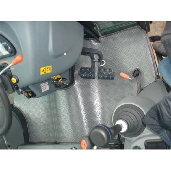 Landini PowerFarm 5-100H-2017 Traktör Kabin Paspası - 6