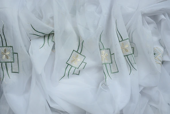 BROIDE KARELİ ÇİÇEK BEYAZ RENK TEK KANAT Hazır dikilmiş Pileli Fon Perde 300*260 cm - Resim 9