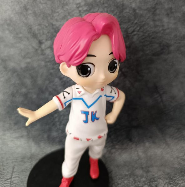 Bts Bangtan Boys 15cm Karakter Figür Oyuncak Biblo 15062 - Resim 2