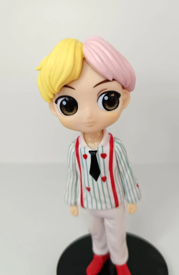 Bts Bangtan Boys 15cm Karakter Figür Oyuncak Biblo 15085 - Resim 2