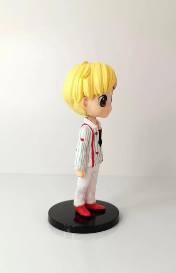 Bts Bangtan Boys 15cm Karakter Figür Oyuncak Biblo 15085 - Resim 4