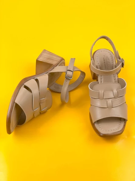 Basskan Jann Nut Ökçeli Hazır Ortopedi Taban Sandalet - Resim 2