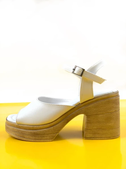 Basskan Kence BEyaz Tek Bant Topuklu Ortopedik Taban Sandalet - Resim 2