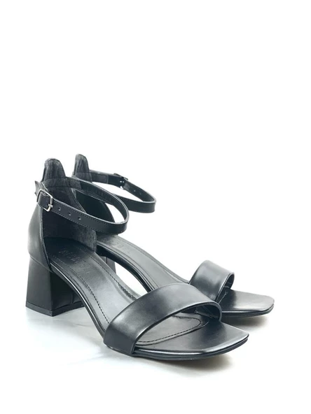 Basskan Siyah Mend Alçak Topuk Tek Bant Bilekten Bağlama Ayakkabı - 3