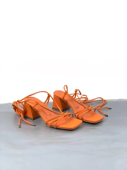 Basskan Turuncu Moys İpli Alçak Topuk Sandalet - 3