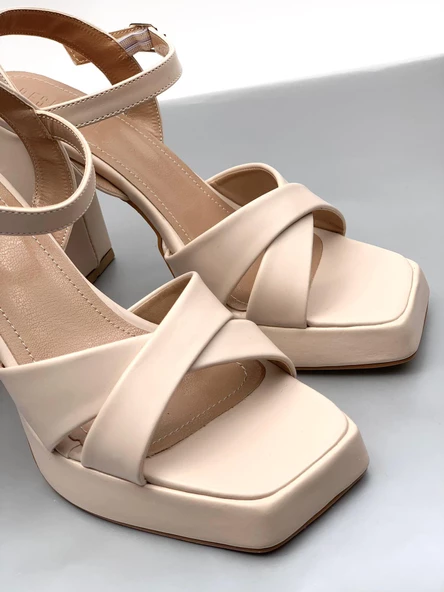 Basskan Rosd Bej Tek Platform Yüksek Topuk Çapraz Bantlı Ayakkabı Sandalet - 3