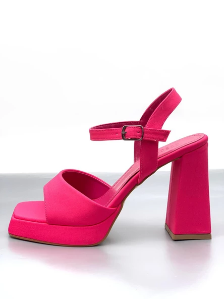 Basskan Yors Fuşya Tek Bank Bilekten Bağlama Yüksek Topuk Platdorm Saten Ayakkabı