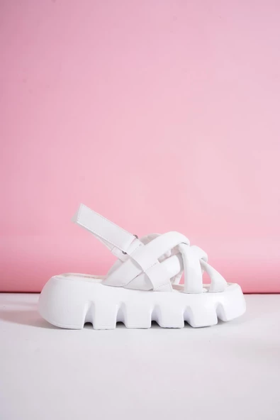 BASSKAN KADIN PENN BEYAZ YÜKSEK TABAN BİYELİ SANDALET - Resim 3