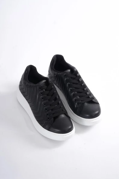 BAYAN SİYAH KAPİTONE DETAYLI SNEAKER
