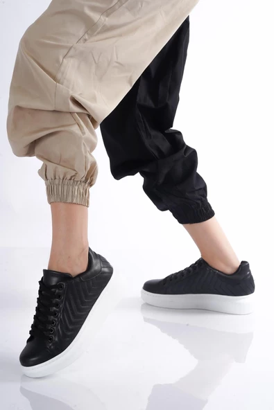 BAYAN SİYAH KAPİTONE DETAYLI SNEAKER - 3