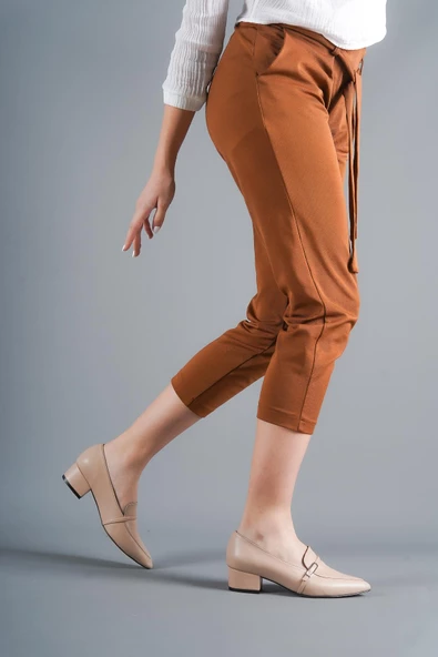 BAYAN TEN VİZÖ CİLT TOKA DETAYLI SİVRİ BURUN ALÇAK TOPUKLU - 3