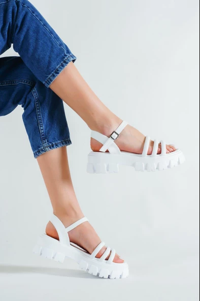 BASSKAN BAYAN BEYAZ YÜKSEK TABAN NİLEKTEN BAĞLAMA BİYELİ TERLİKSANDALET PRD04 - Resim 2