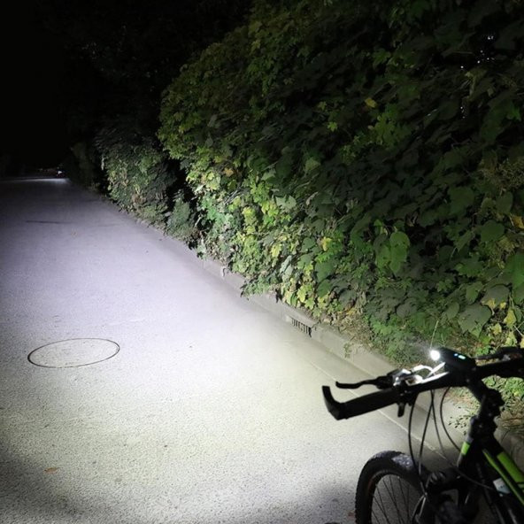 Schulzz Eos LED 1500 Mah Su Geçirmez Far Bisiklet Feneri - 3