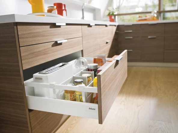 Blum Antaro Tandembox Bordürlü 35 Cm. Bas-aç Frenli