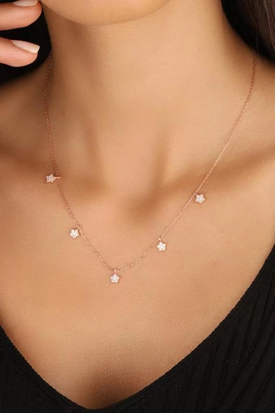 Sallantılı Yıldızlı Gümüş Zincir Kolye ürün görseli 1