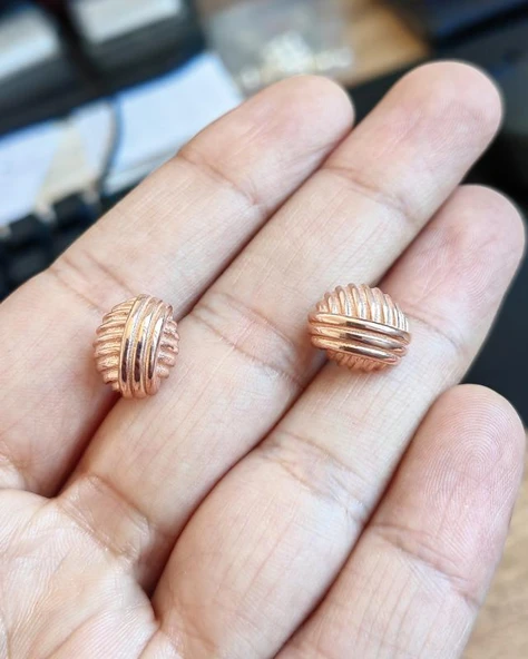 Taşsız Deniz Kabuğu Gümüş Küpe - Resim 5