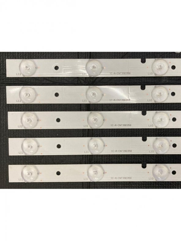 180-W00-390009H-IC-A-CNT39D358 - 3.7-3.9V 76-781M E6 - 12 Ledli 78 Cm - Resim 3