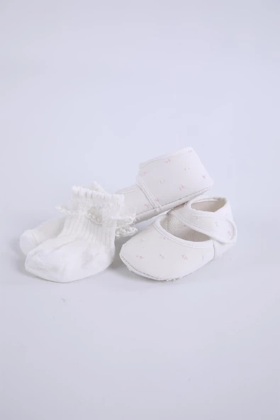 Babydola 10'lu Hastane Çıkışı %100 Pamuk Zıbın Seti Lüks Kız Bebek Takım Yenidoğan Kutulu Hoşgeldin Bebek Hediyesi 11715 - 11