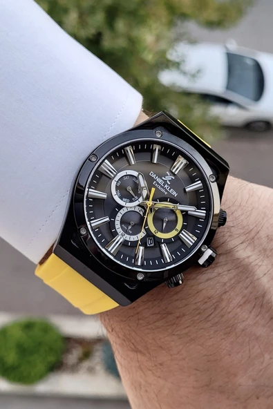 Daniel Klein DKISTE620 Sarı Renk İç Göstergeleri Aktif Fonksiyonlu Erkek Kol Saati - Resim 3