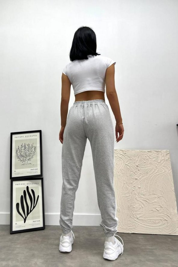 NO 601  KADIN Yazlık İnce İthal Kumaş Jogger Eşofman Altı , Lastik Paça, Yüksek Bel Comfort Kumaş - 3