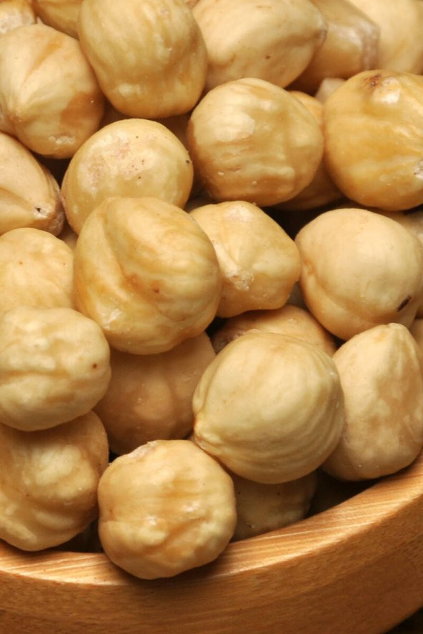 Kavrulmuş Fındık + Kuru Üzüm Karışık  800 G - 4