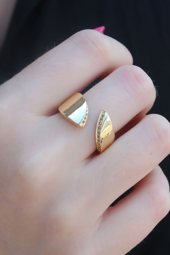 Gold Renk Zirkon Taşlı Kadın Yüzük ürün görseli