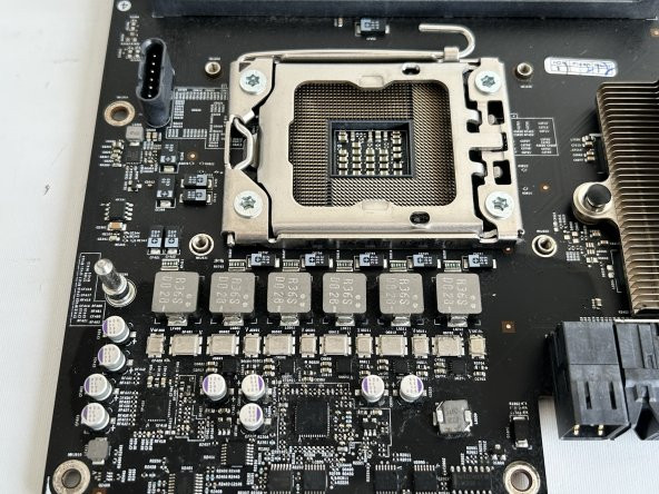 Apple Mac Pro 820-2482-A Anakart 630-9752 (Çıkma Parça) - 3