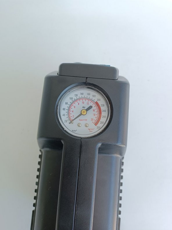 Campbell CC2300 Taşınabilir Hava Kompresörü Sorunlu 2.El - 5
