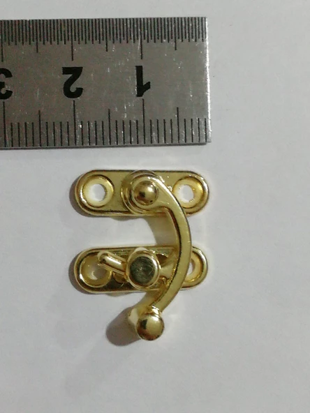 KÜÇÜK YAY GÖZÜ KANCALI KİLİT 2 ADET KUTU SANDIK VE KAPAK KLİPSİ VİDALI 20X24 MM SARI - 3