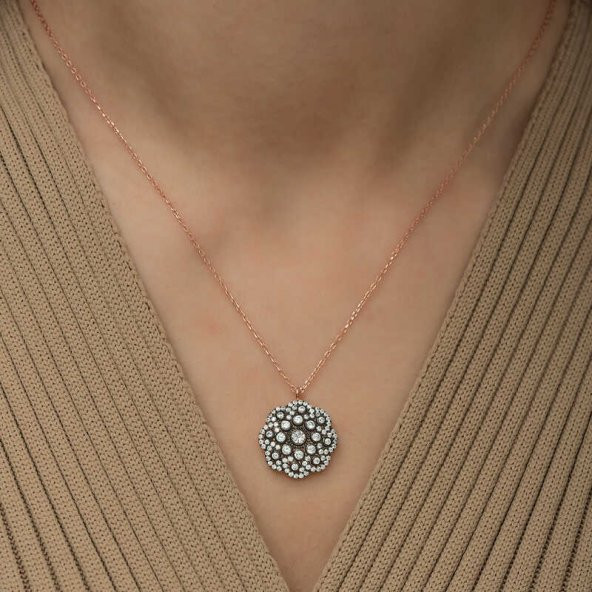 925 Ayar Gümüş Çiçek Desenli Elmas Montür Kolye - Resim 2