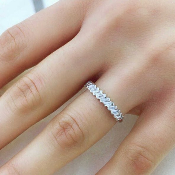 Gümüş Sıralı Baget Taşlı Bayan Yüzük  SL4382 - Resim 3