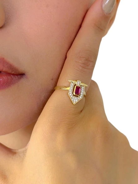 Minik Baget Yakut Taşlı Özel Tasarım Trend Tarz 14 Ayar Altın Yüzük - 4