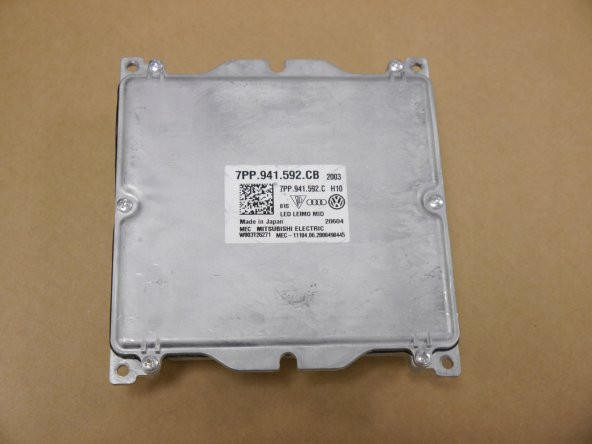 Audi Q7 2016-2020  7pp941592CA MATRİX LED FAR BEYNİ SIFIR KODLU