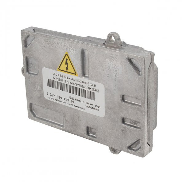 Mercedes C  W204 A2048700226 2006-2010 XENON FAR BEYNİ SIFIR KODLU