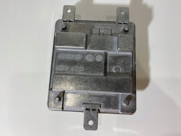 1 series F40 2018-2020  7933357-03 LED FAR BEYNİ SIFIR KODLU ürün görseli