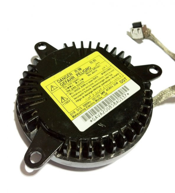 NİSSAN NAVARA XENON FAR BENİ SIFIR Matsushita Gen 4 ürün görseli