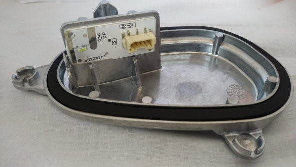 BMW X1 F48 LCI 2019 - 63119477836  LED FAR BEYNİ SIFIR ürün görseli