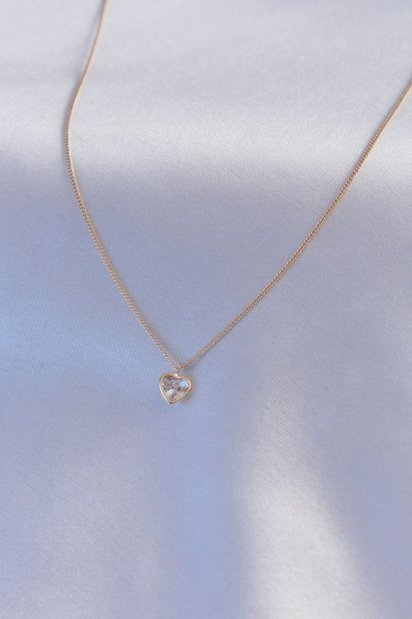 Gold Renk Zirkon Taşlı Kalp Figür Kadın Kolye ürün görseli
