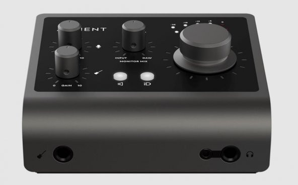 Audient iD4 MKII Ses Kartı - 2