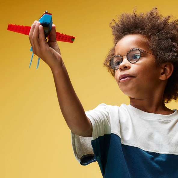 LEGO® City Gösteri Uçağı 60323 - 5 Yaş ve Üzeri Çocuklar İçin Pilot Minifigürü İçeren Oyuncak Jet Ya - 4