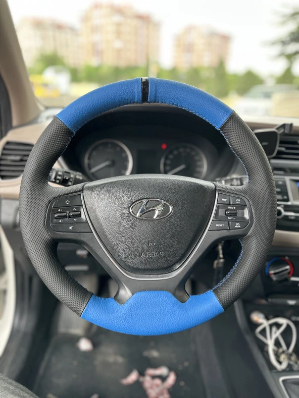 Hyundai i20 Araca Özel Direksiyon Kılıfı (Nokta Mavi Deri Siyah Yüzüklü)