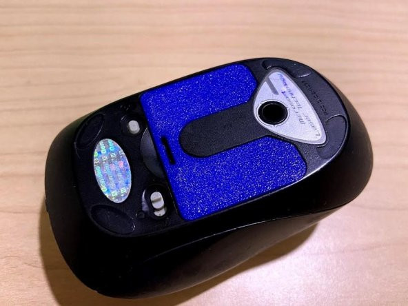 Microsoft Bluetooth Notebook Mouse 5000 Pil Kapak Güçlü Remix Plastik Aparat