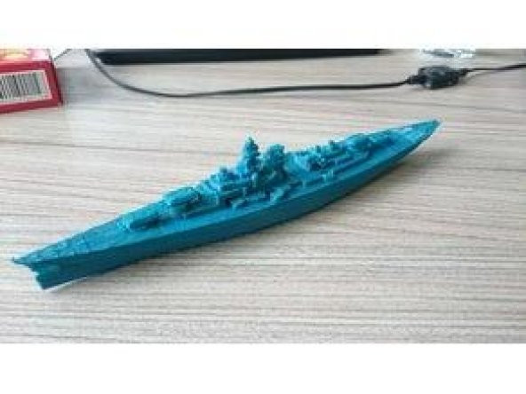 Savaş Gemisi Bismarck 1: 1000  Biblo Dekoratif Hediyelik Maket - 1