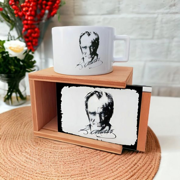 Atatürk Tasarımlı Kutulu Kupa