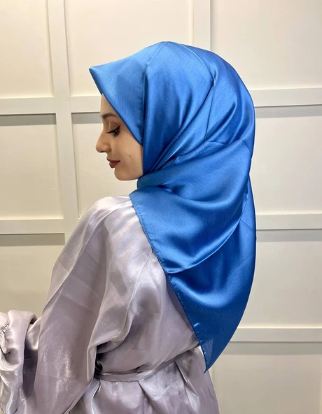 Cosie İpeksi Görünümlü Janjan Eşarp 100x100cm  00906  İNDİGO - Resim 2