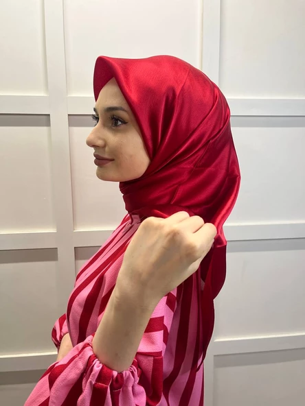 Cosie İpeksi Görünümlü Janjan Eşarp 100x100cm  00906  KIRMIZI - Resim 2